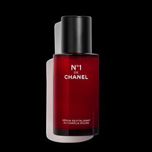N°1 DE CHANEL REVITALIZING SERUM - Red‎ Camellia *NEVER USED*